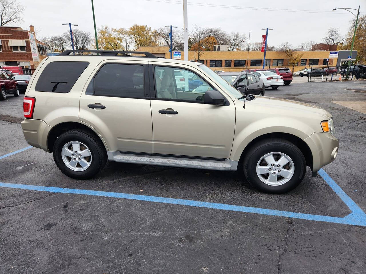 2010 Ford Escape for sale at Chicago Auto House in Chicago, IL