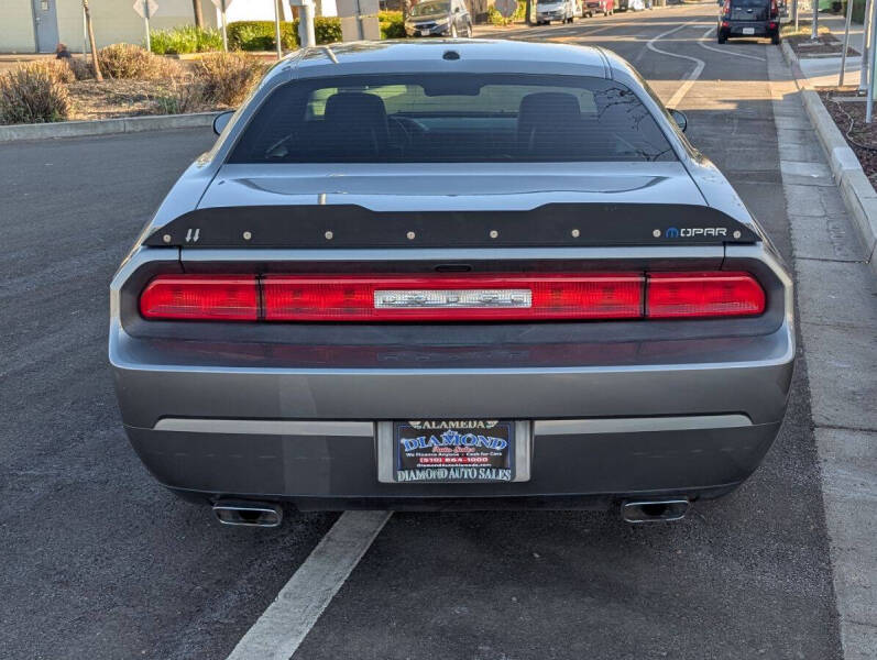 2012 Dodge Challenger R/T