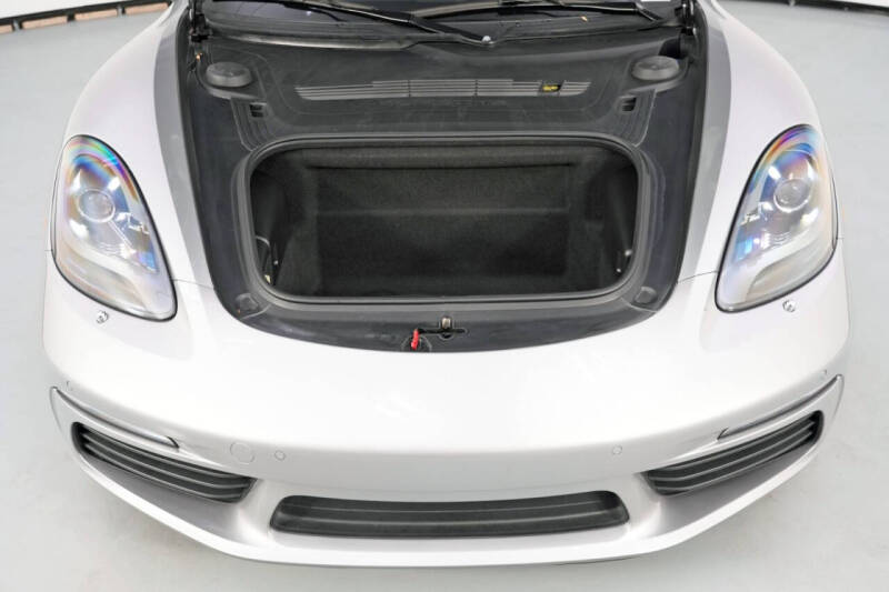 2018 Porsche 718 Cayman