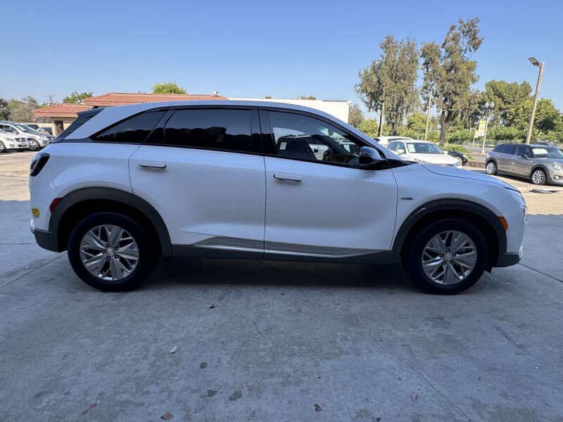 2021 Hyundai Nexo Blue