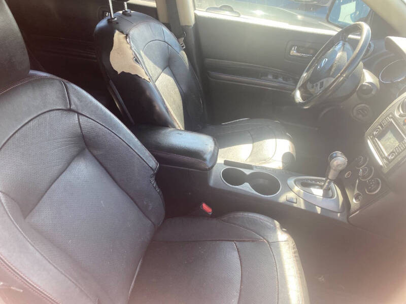 2012 Nissan Rogue SV w/SL Package