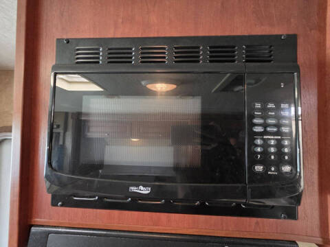 2013 Winnebago Vista
