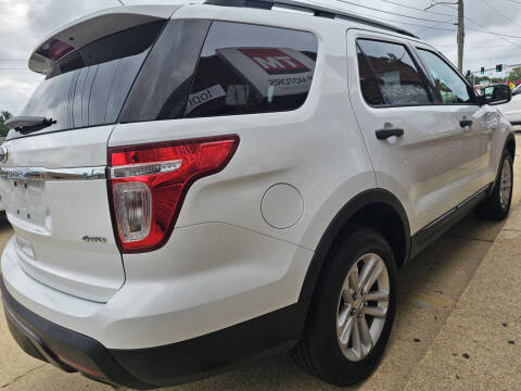 2015 Ford Explorer