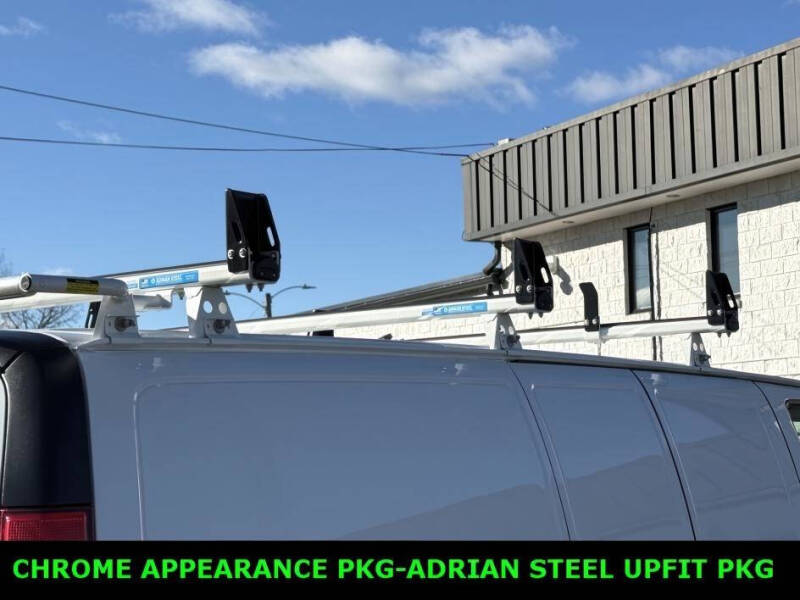 2025 GMC Savana 2500