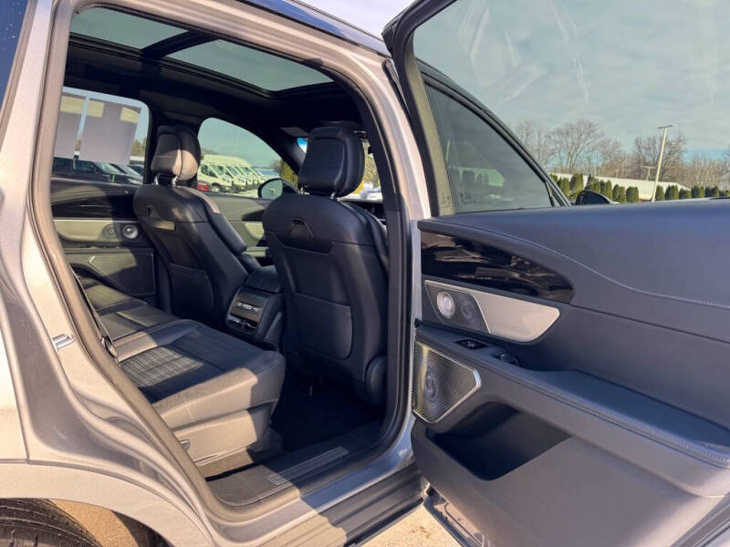 2024 Lincoln Nautilus Reserve