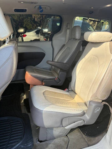 2018 Chrysler Pacifica Touring L
