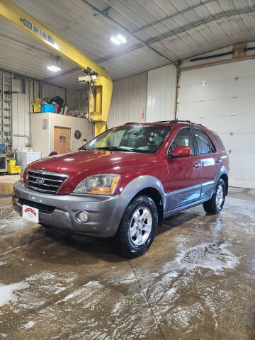 2007 Kia Sorento for sale at WESTSIDE GARAGE LLC in Keokuk IA