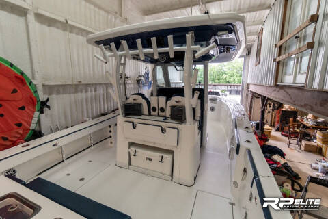 2021 Crevalle 33