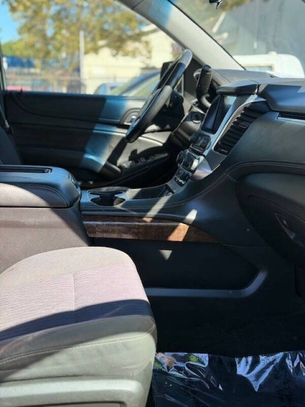 2017 Chevrolet Tahoe LS