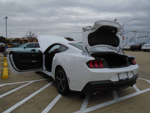 2024 Ford Mustang EcoBoost