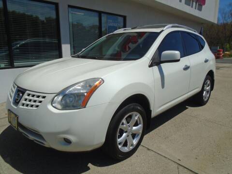 2010 Nissan Rogue for sale at Island Auto Buyers in West Babylon NY