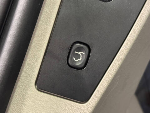 2016 Chrysler Town and Country Limited