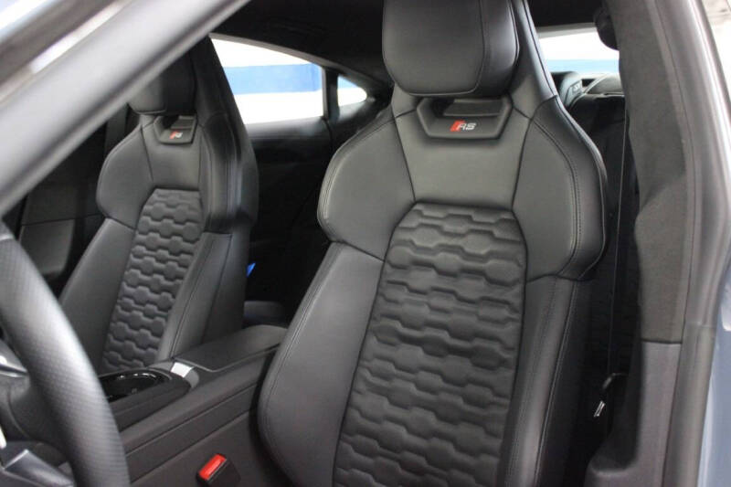 2023 Audi RS e-tron GT quattro