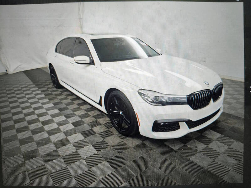 2018 BMW 7 Series 740i