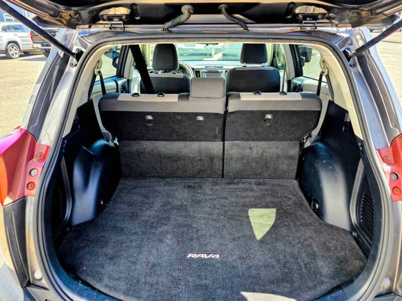 2013 Toyota RAV4 LE