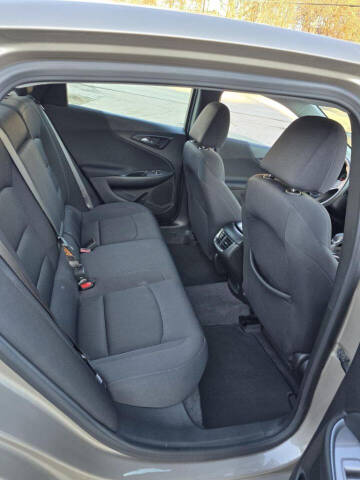 2024 Chevrolet Malibu LT