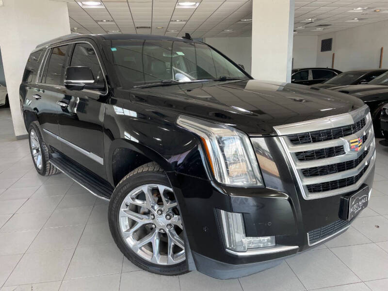 2018 Cadillac Escalade Luxury