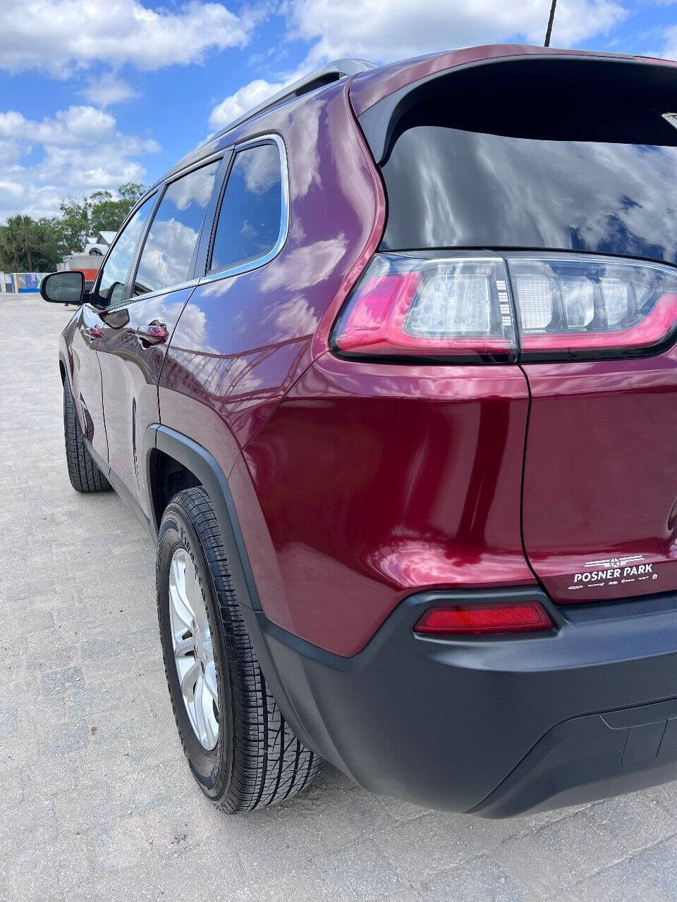 2019 Jeep Cherokee for sale at Auto Dealers Exchange LLC in Apopka, FL