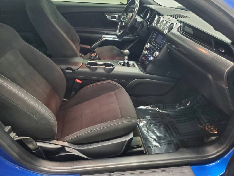 2018 Ford Mustang EcoBoost