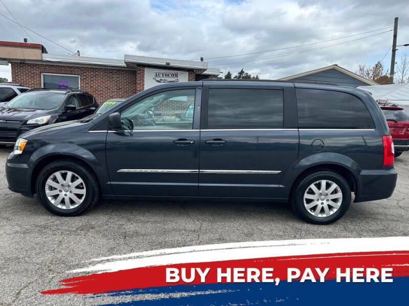 2014 Chrysler Town and Country Touring