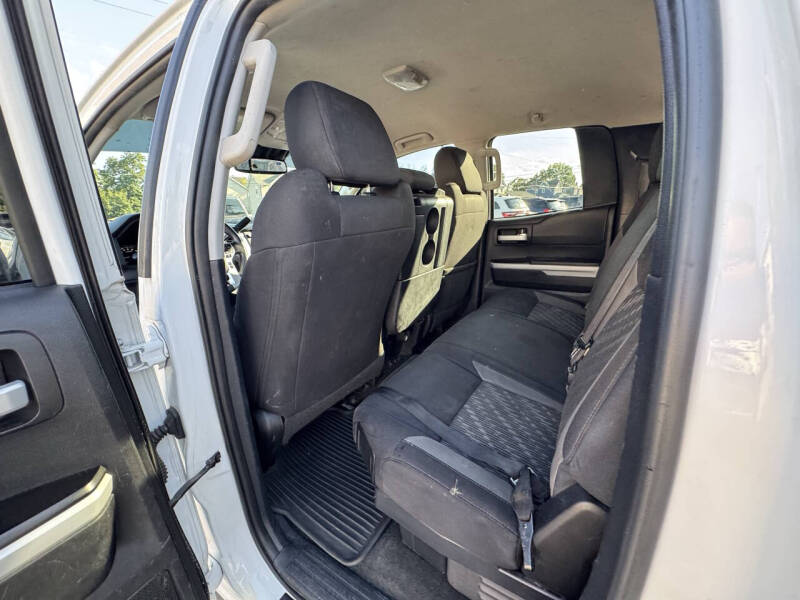 2019 Toyota Tundra SR5