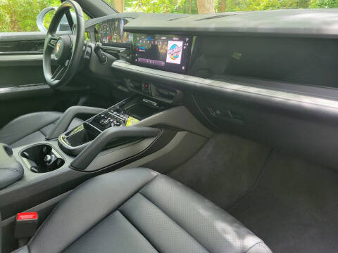 2024 Porsche Cayenne