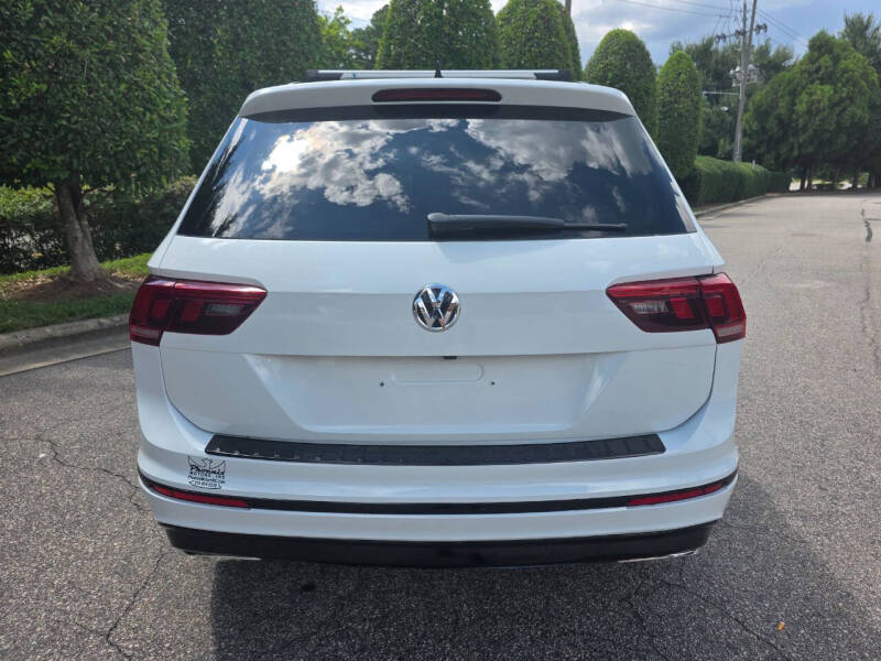 2021 Volkswagen Tiguan SE R-Line Black