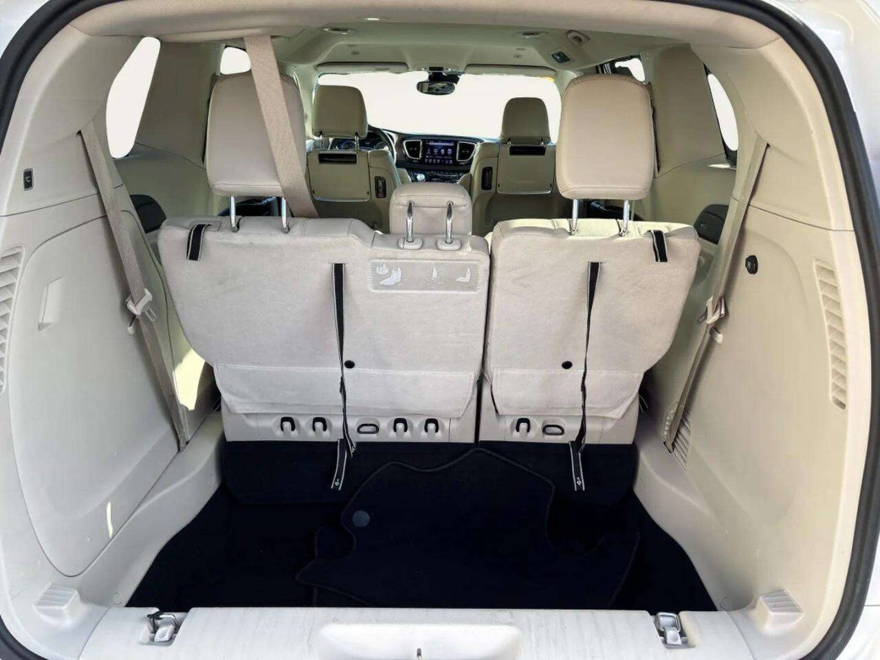 ChryslerPacifica6
