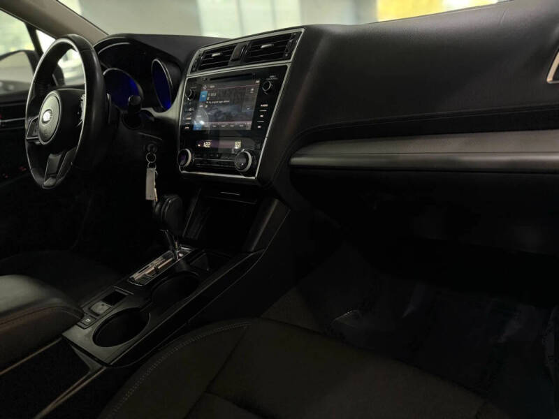 2019 Subaru Legacy 2.5i Premium