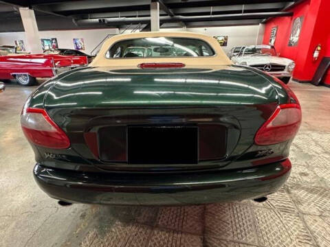 1997 Jaguar XK8
