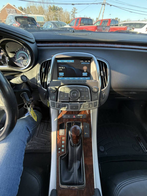 2012 Buick LaCrosse Premium 1