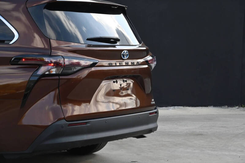 2023 Toyota Sienna