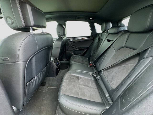2019 Porsche Macan