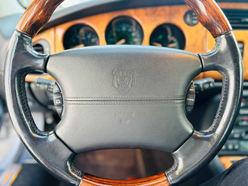 2001 Jaguar XK-Series XK8