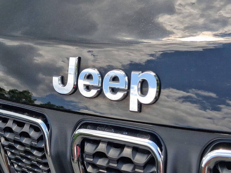 2023 Jeep Compass Latitude Lux