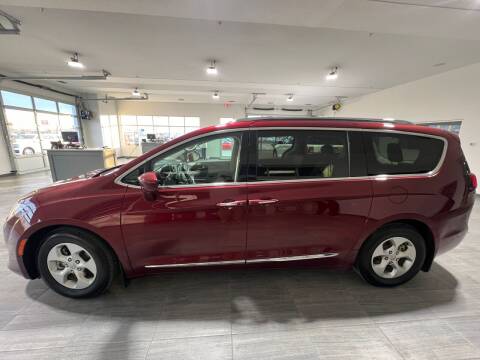2017 Chrysler Pacifica for sale at Jensen's Dealerships in Sioux City IA