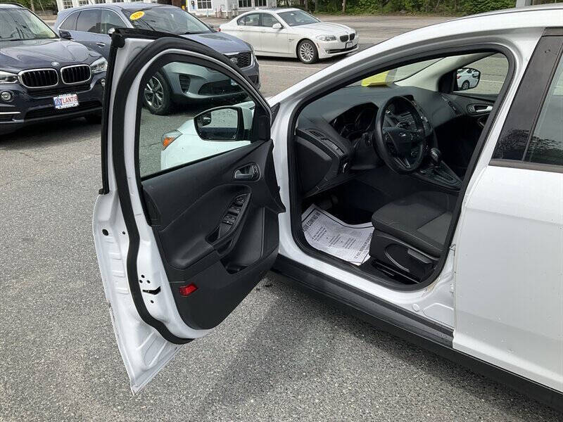 2017 Ford Focus SE