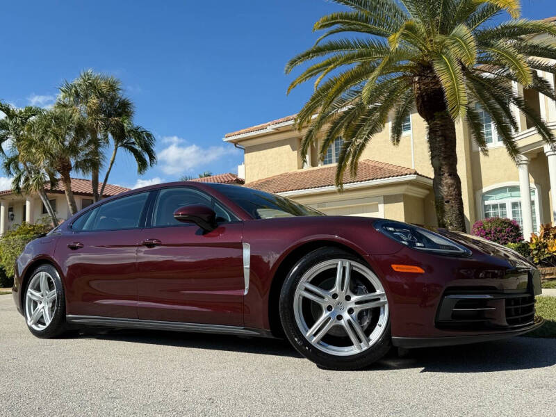 2018 Porsche Panamera 4 Executive