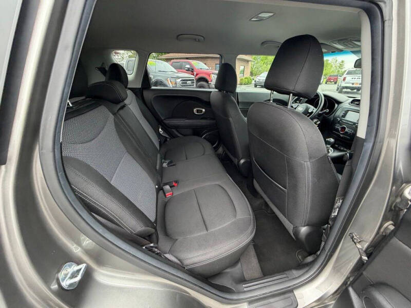 2017 Kia Soul +