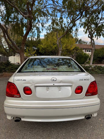 2004 Lexus GS 300