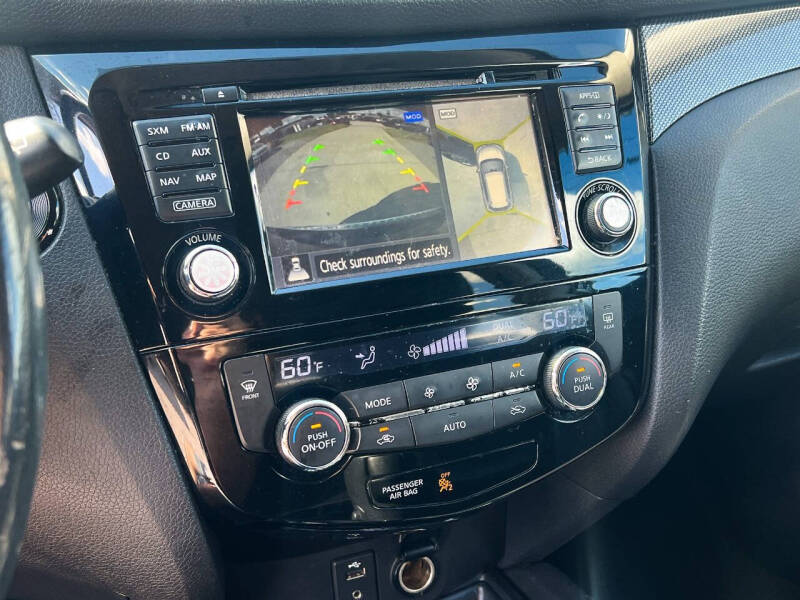 2015 Nissan Rogue SL