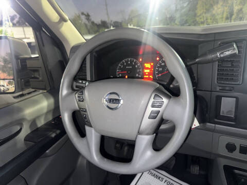 2019 Nissan NV 2500 HD SV