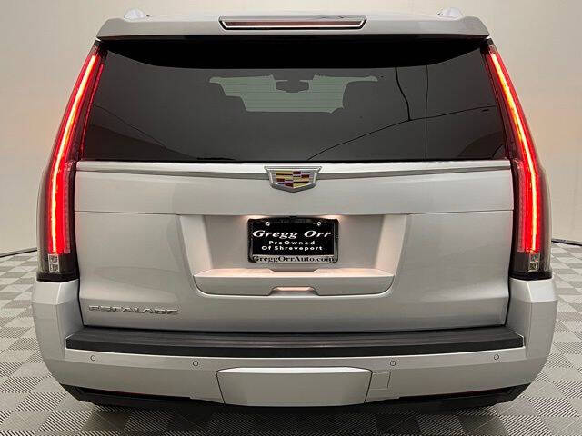 2020 Cadillac Escalade Standard