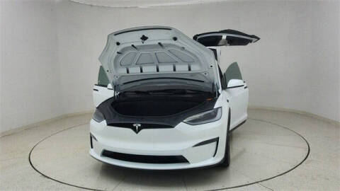 2024 Tesla Model X Plaid