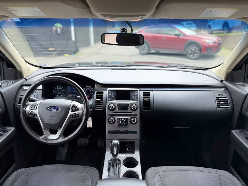 2016 Ford Flex SE