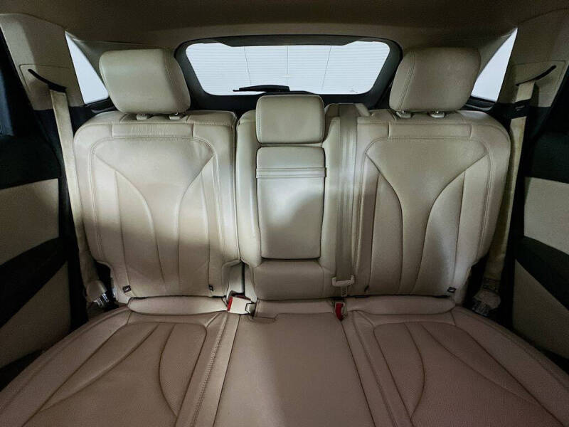 2016 Lincoln MKX Reserve
