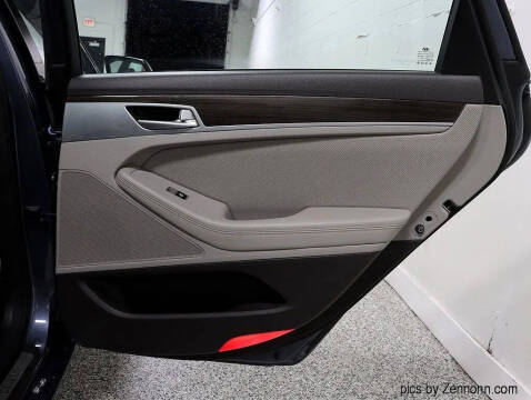 2015 Hyundai Genesis