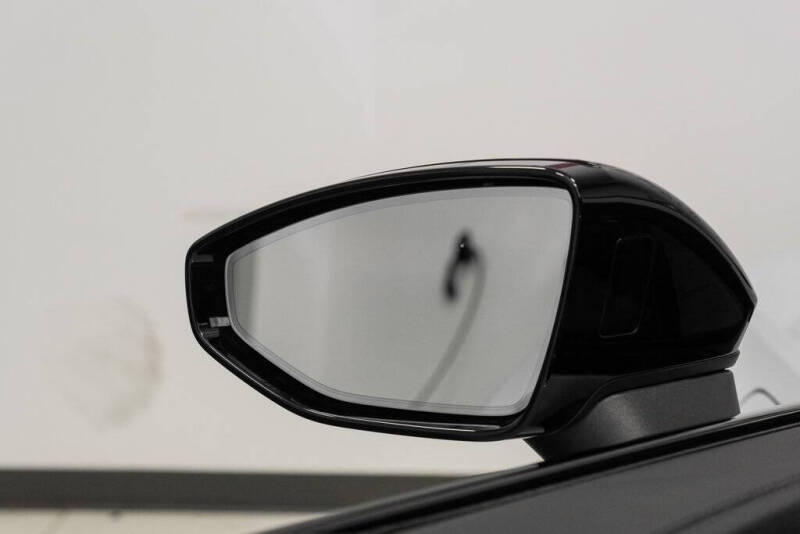 2024 Audi e-tron GT quattro Prestige