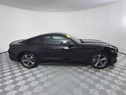 2015 Ford Mustang V6