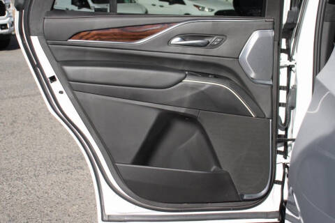 2023 Cadillac Escalade Sport Platinum